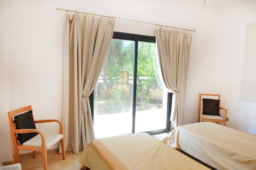 Villa Amelia by Amy Villas view 4