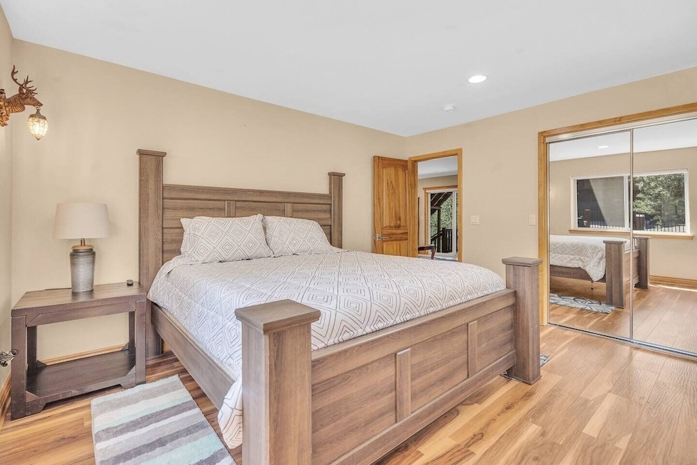 Lake Tahoe Vacations - 1603 Bel Aire Circle 3 Bedroom Home by RedAwning - Property Image 28