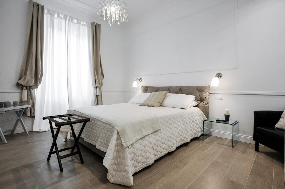 Vatican Beautiful 2BR Apartment photo 2