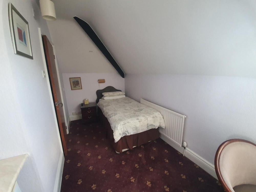 Dove Court Mini Lodge