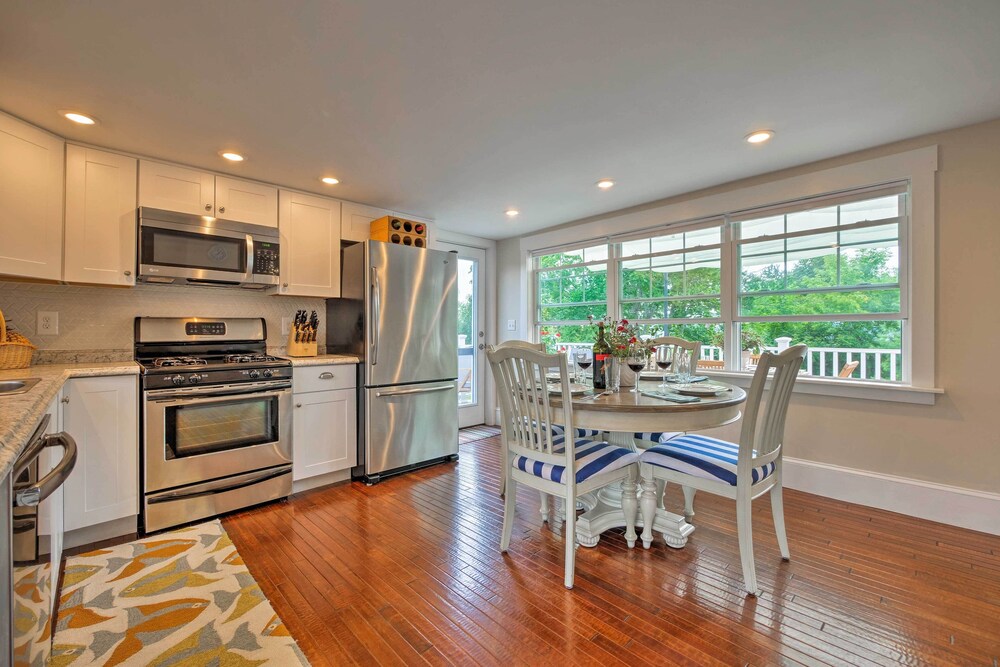 Rockland Home w/ Deck 5 Mins to Historic Downtown!, photo 16