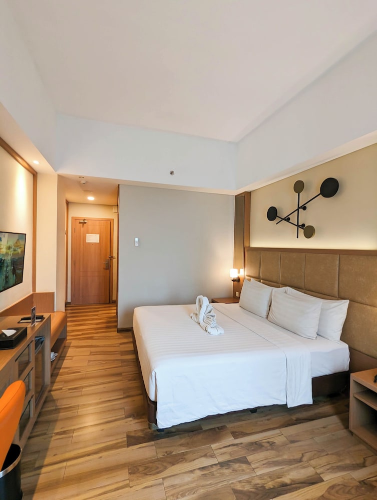 Astanaraya Suites Hotel