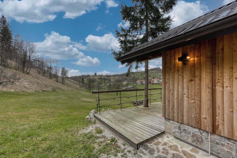 Enchanted Cosy Chalet Kalanka