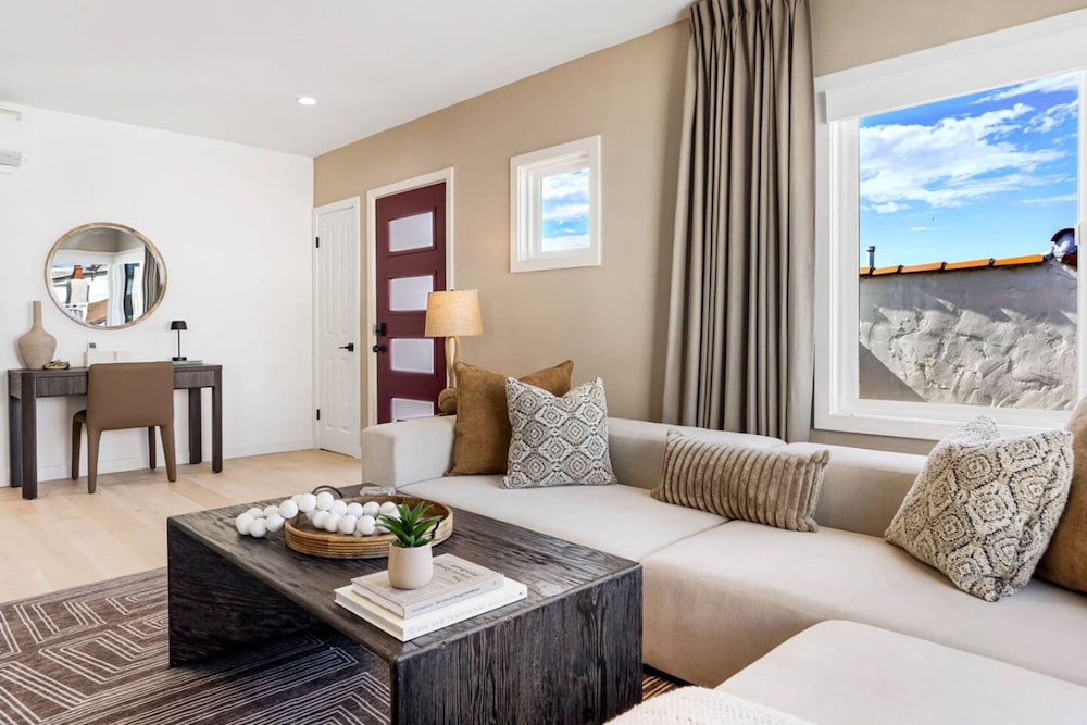 The Drift Manhattan Beach Luxury Design Steps to the Beach