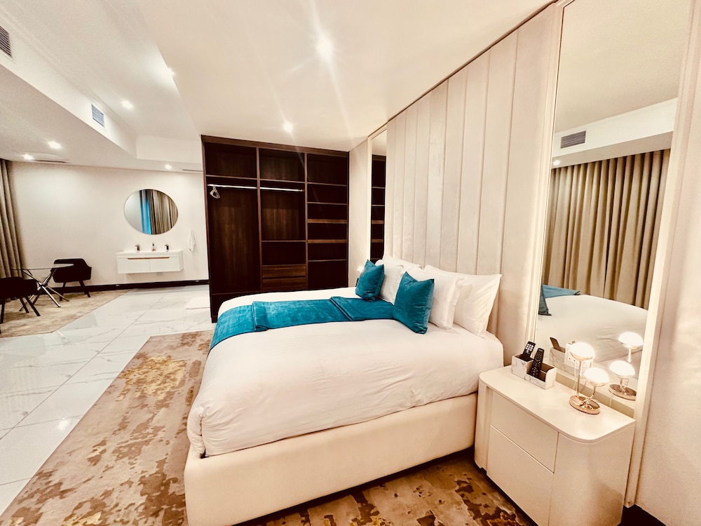 H & H Boutique and Spa