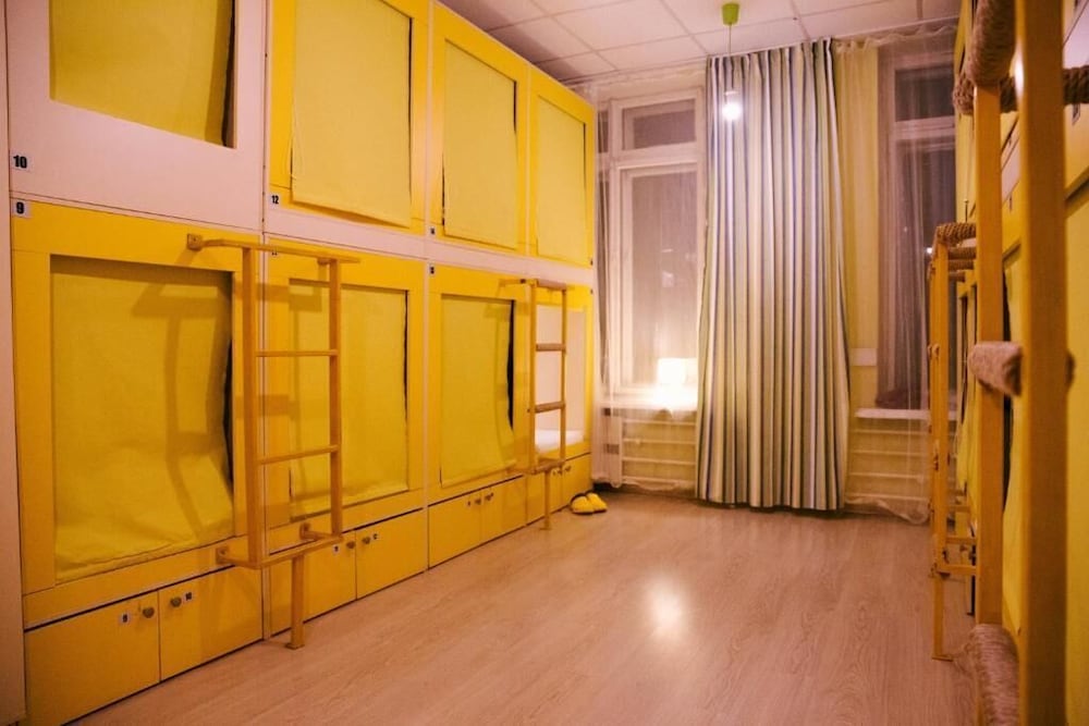 Capsule Hostel Yes