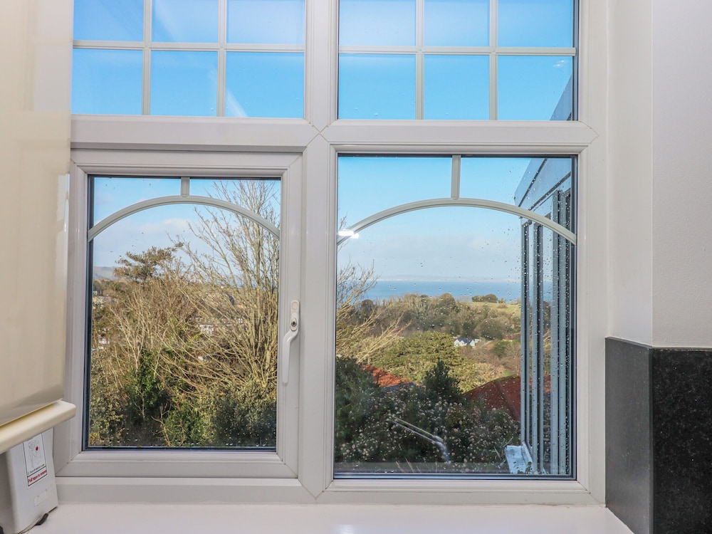 Flat 2 Channel View