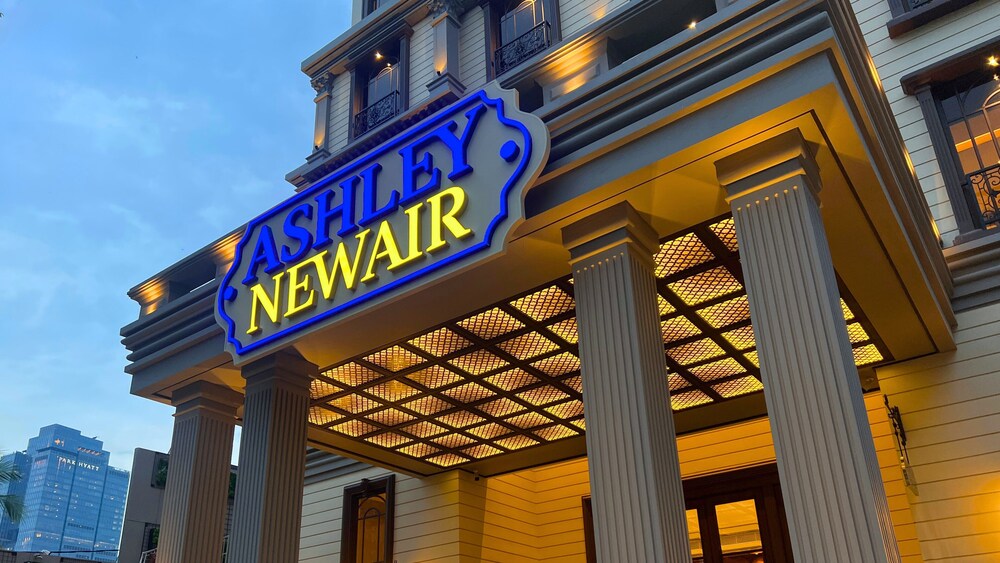 ASHLEY NEWAIR Menteng with Air Purifier
