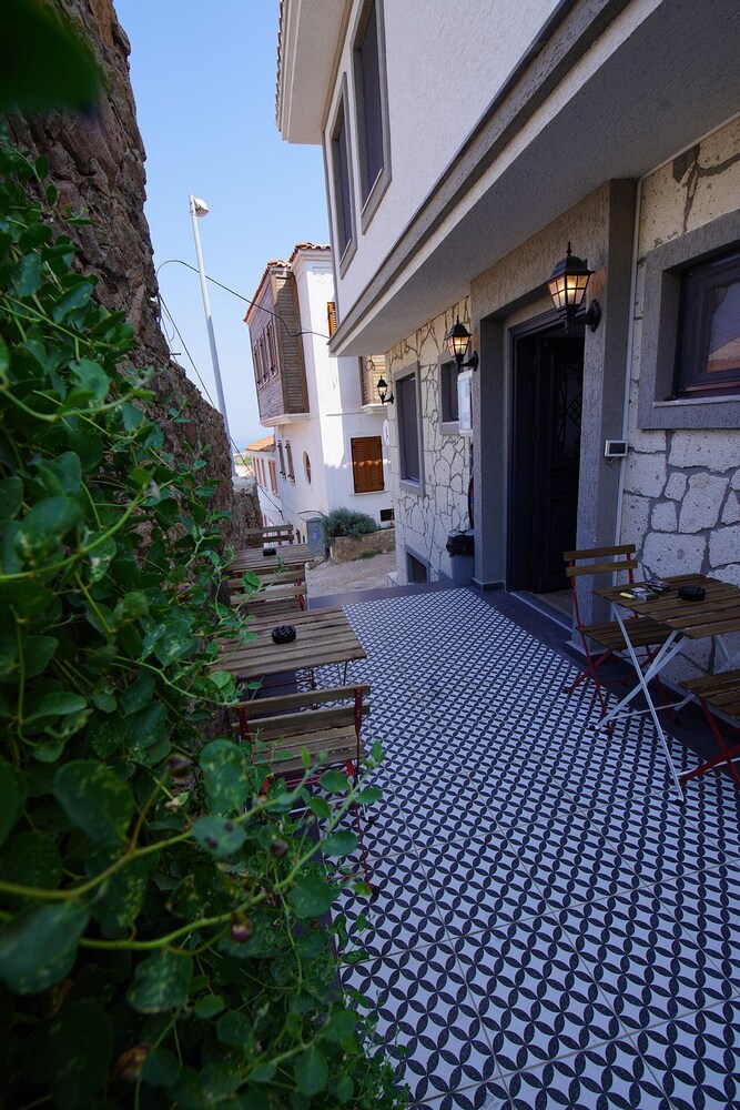 Achilles Bozcaada - Image 18