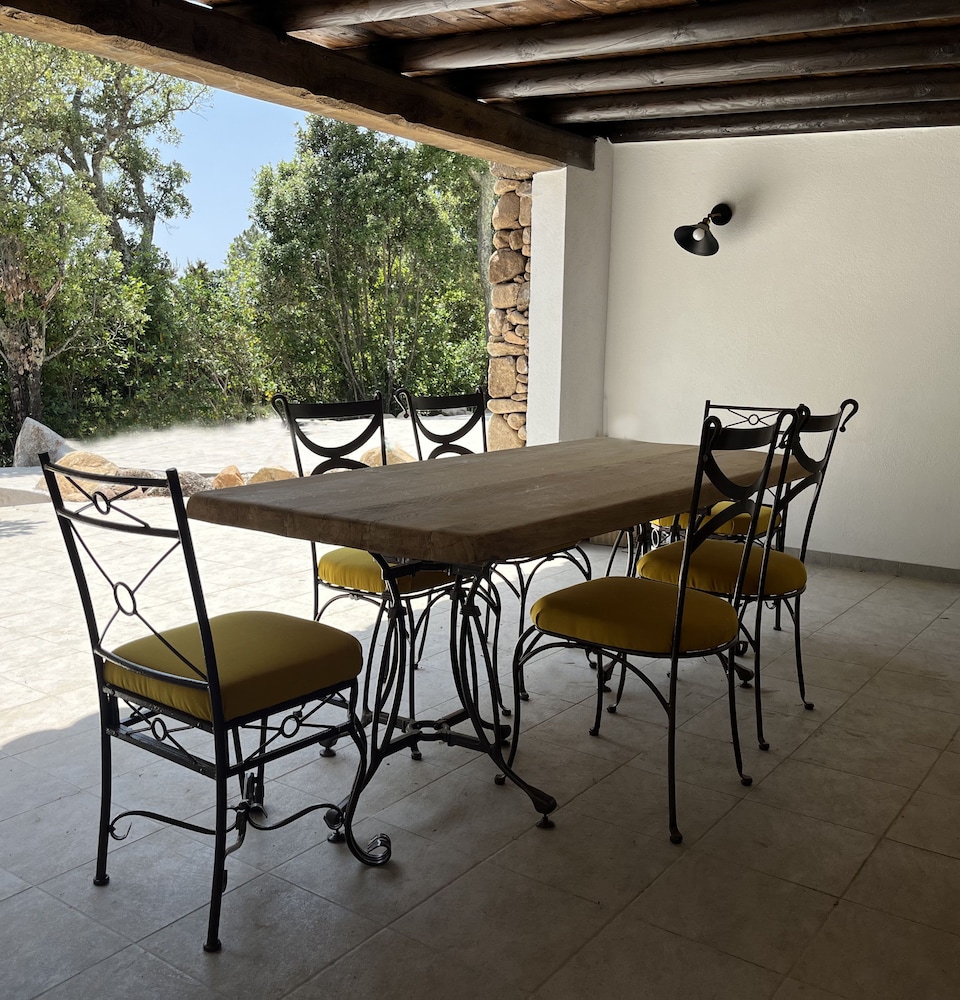 CASA DI RAMATTA CHEZ L'APICULTRICE