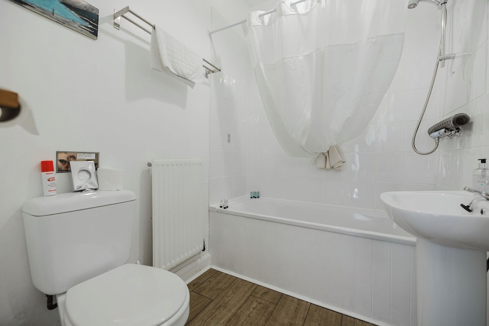 Whitebridge Hotel