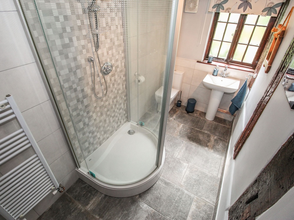 Stoke-on-trent Vacations - Stallington Hall Farm - Property Image 3