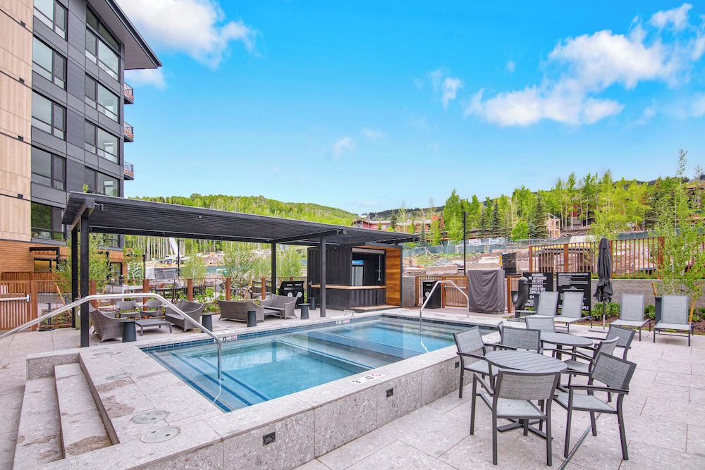 Electric Pass Lodge by Snowmass Vacation