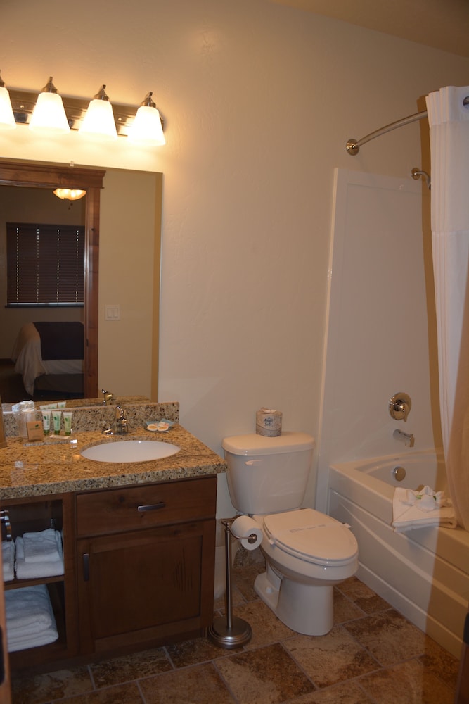 CB&M Executive Suites