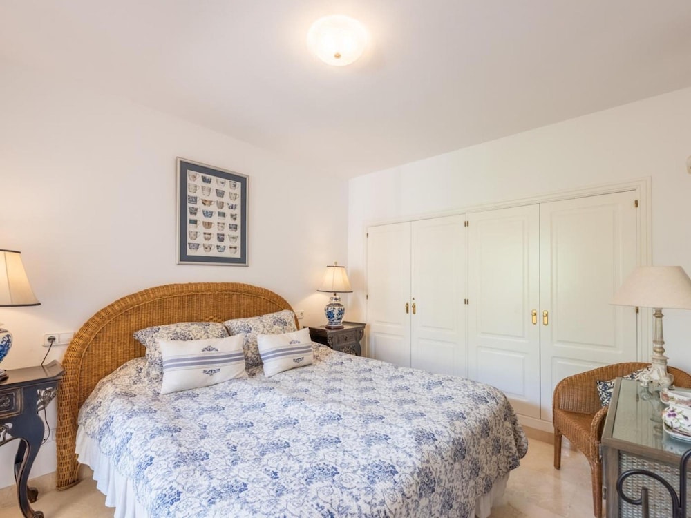 Los Pinos 3 Bedroom Apartment in Los Arqueros