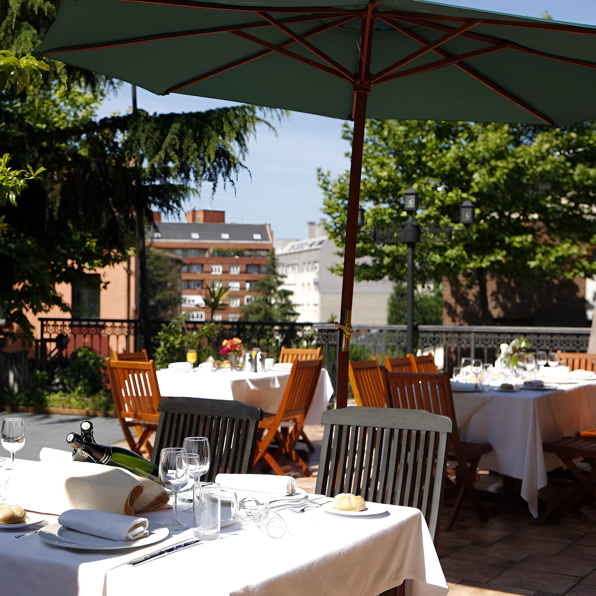 Hotel Alfonso II photo 4