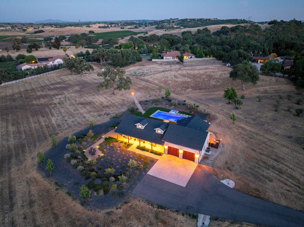Memory M Acres