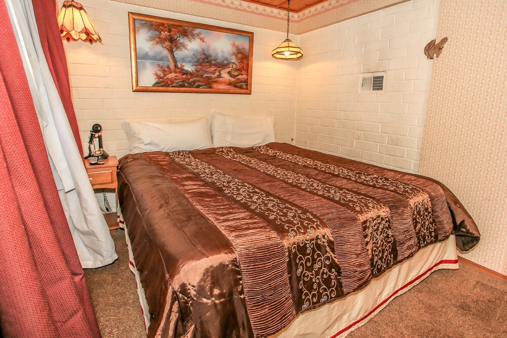 Cornerstone Cabin