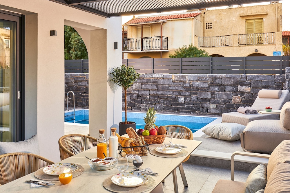 Grey Stones Villa by Estia