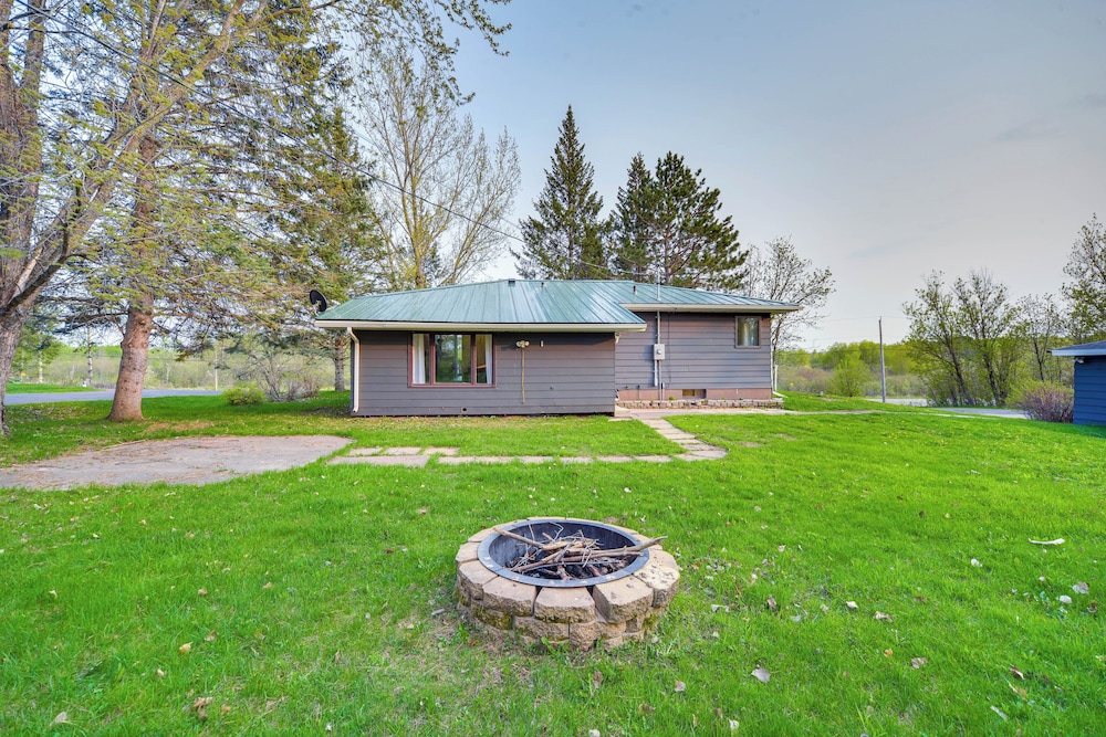 Hotel Updated Hermantown Vacation Rental 6 Mi to Duluth! - Image 1