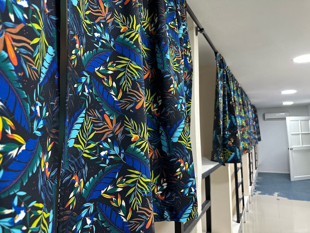 CASAMIA HOSTEL