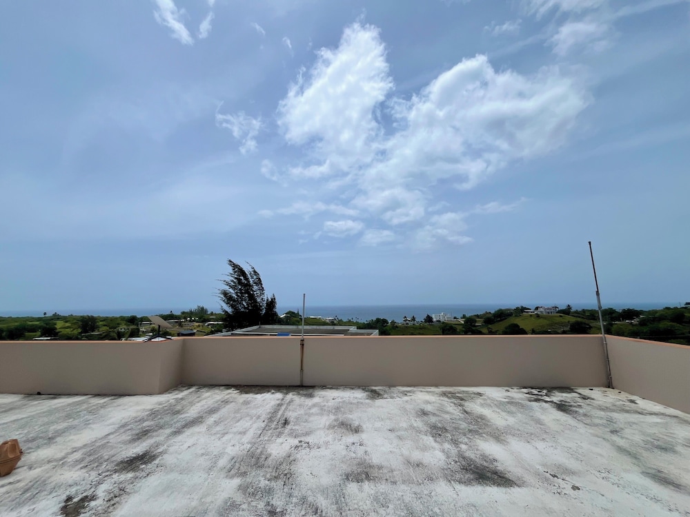 Ocean View House Quebradillas & Rooftop