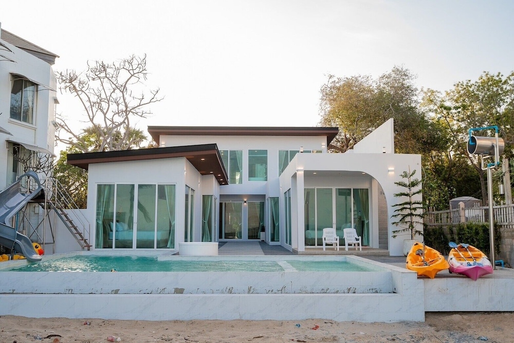 Sea Sand Sun Pool Viila cha-am