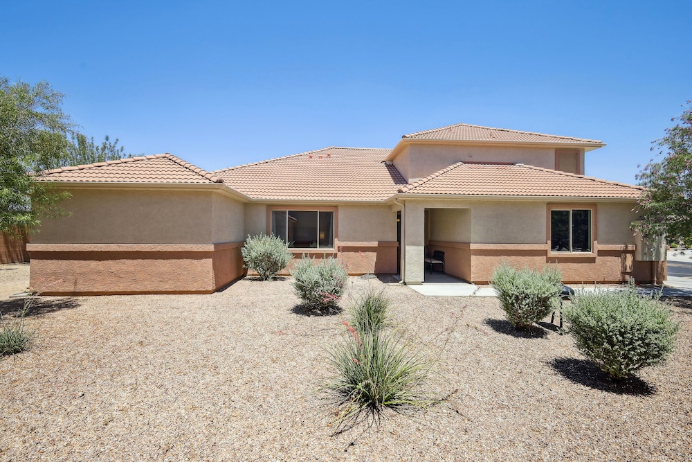 Welcoming Mesquite Condo w/ Pool Access! - Property Image 4