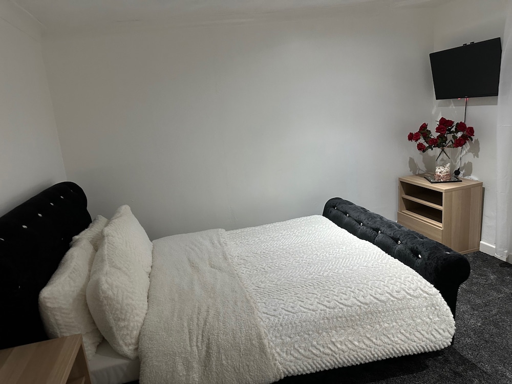 Greatyarmouth-seaside-sleeps6-petfriendly-91ws