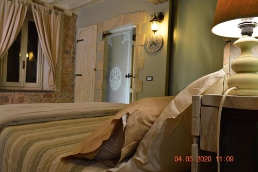 Eden Organic Farm & Bungalows