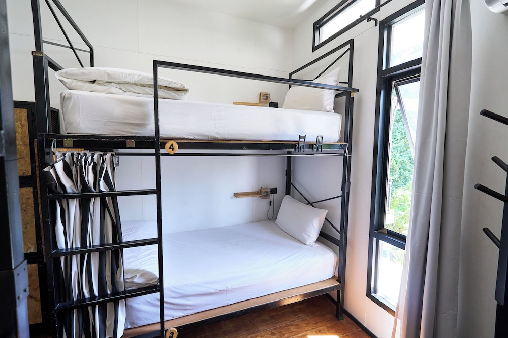 Sherloft Home & Hostel