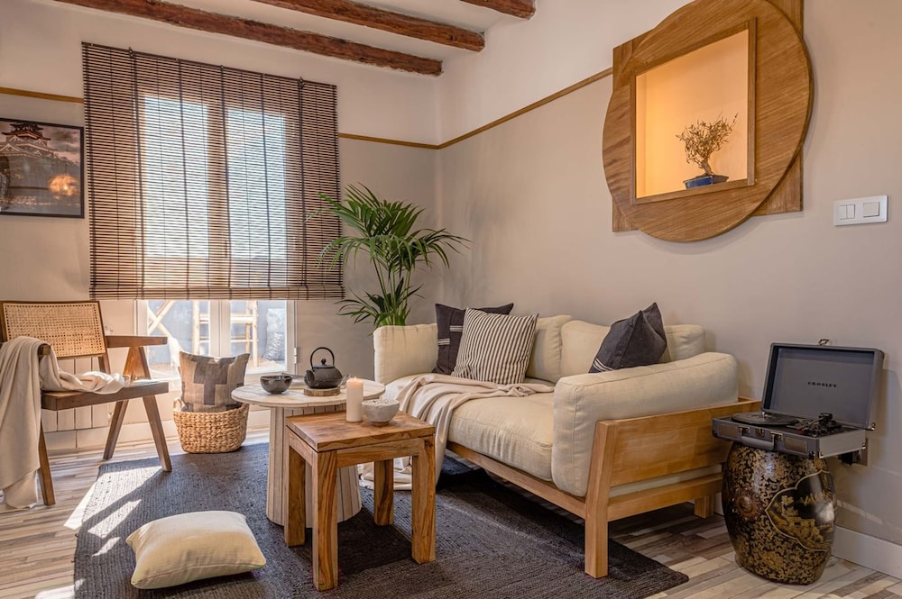 Shiomi - 1 Bedroom and Terrace in Justicia
