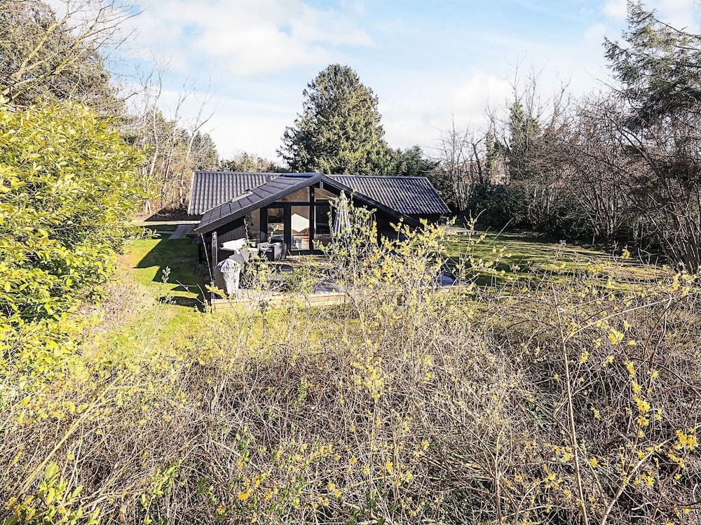 4 Star Holiday Home in Vaeggerlose
