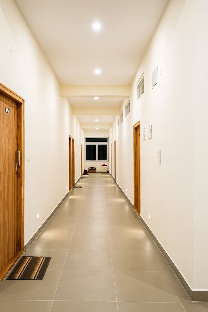 Savi Service Apartments
