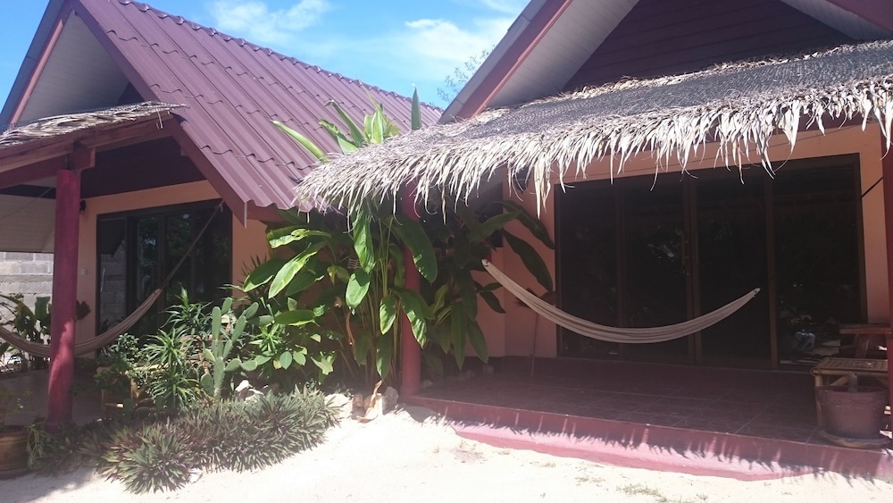 Papillon Bungalows