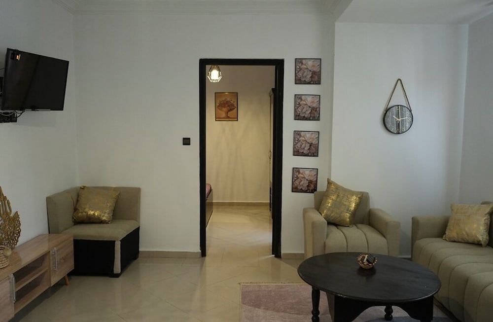 Coqueto apartment ghiliz