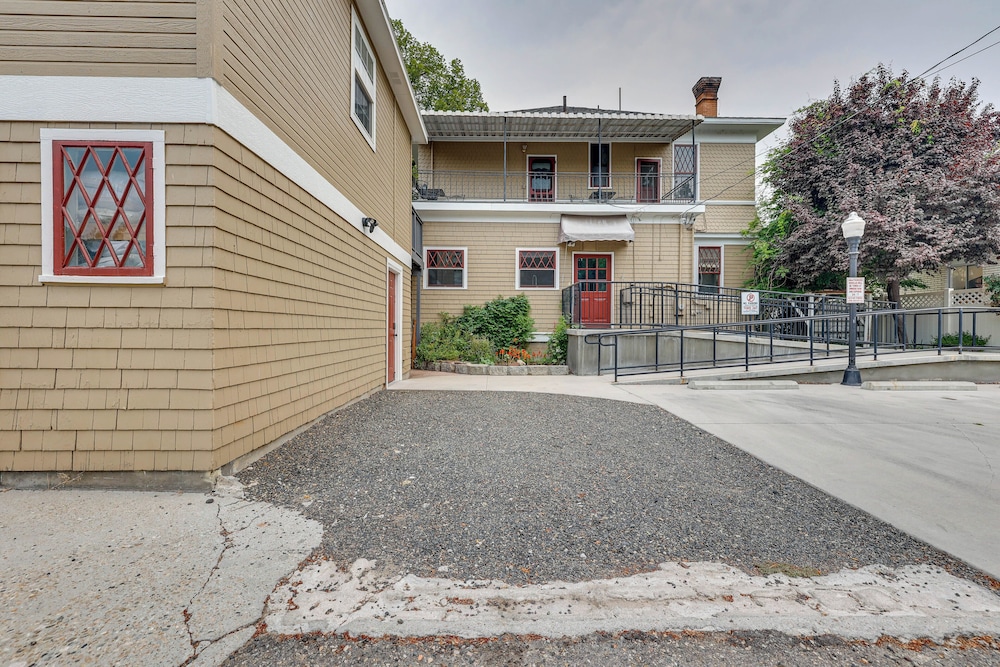 Historic Boise Studio w/ Courtyard, Blocks to Dtwn
