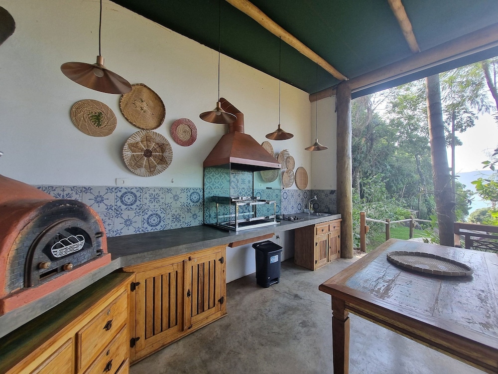 Bangalô 08 - Ilhabela