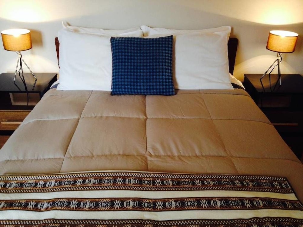 El Jardin Suites and Guest House