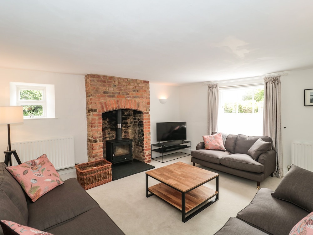 Overton Cottage