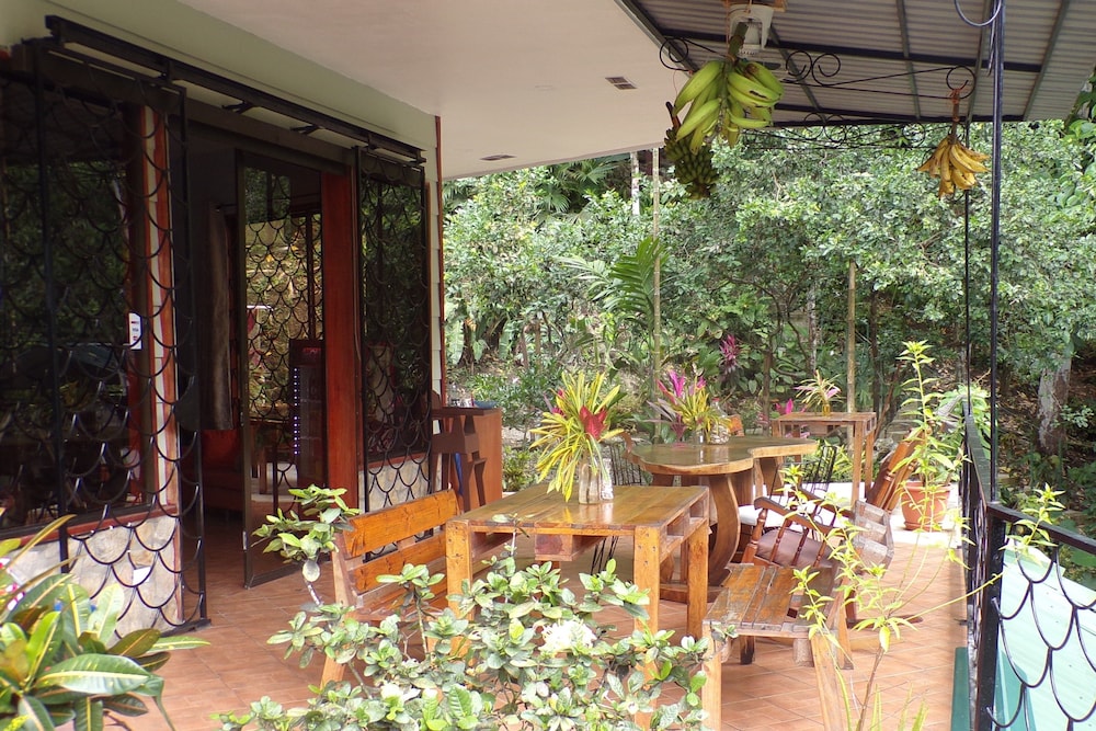 Mycasa's Bed and Breakfast