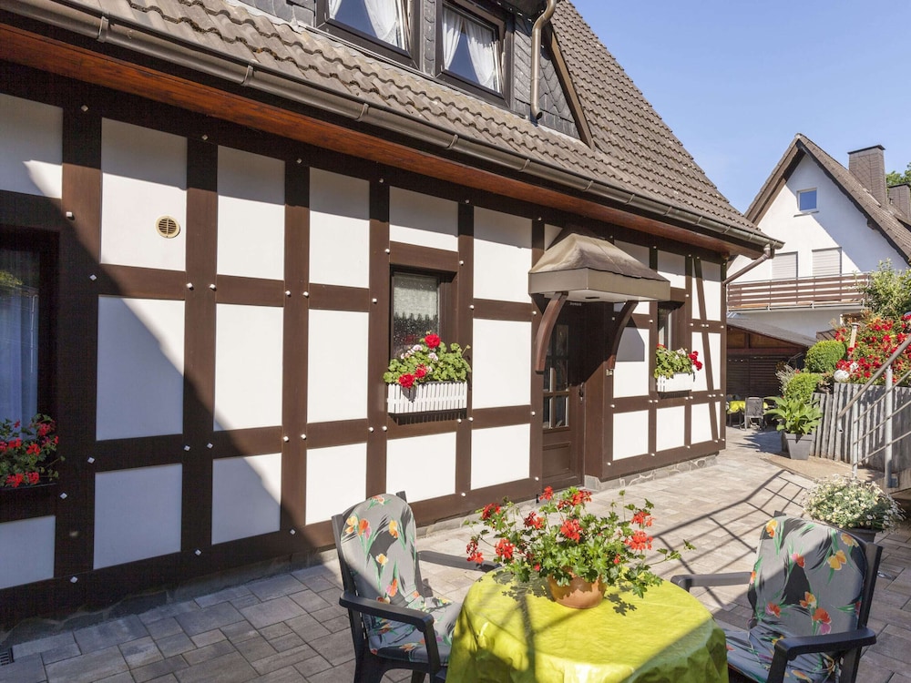 Cosy Apartment in Hallenberg Near Centre