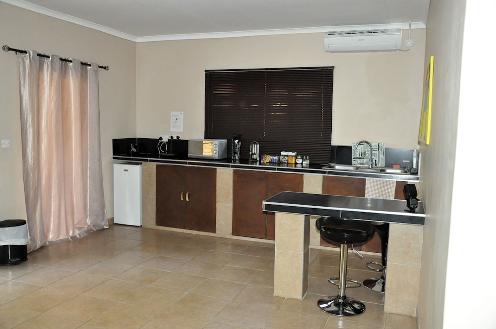 Tuuthebe Lodge view 4
