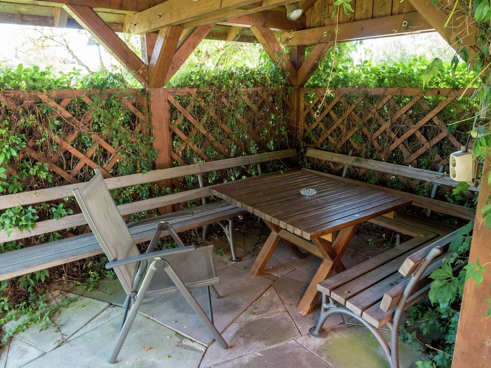 Cozy Apartment in Schwenningen With Garden