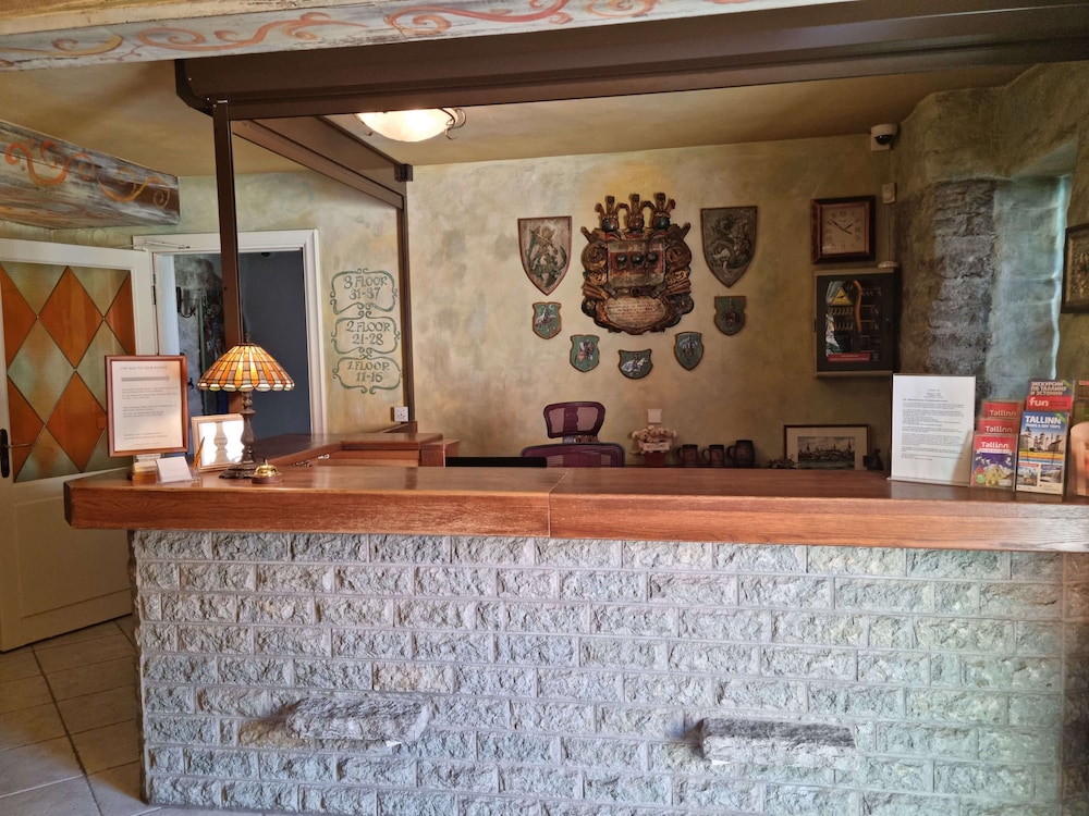 Hotel Taanilinna Hotell - Image 1