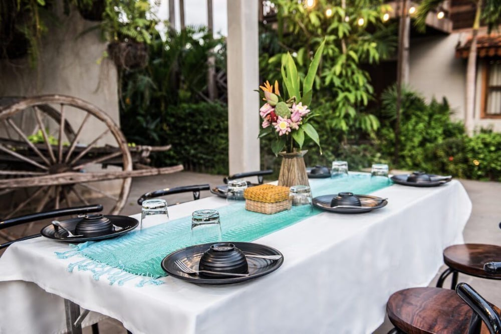 PHUM KHMER LODGE