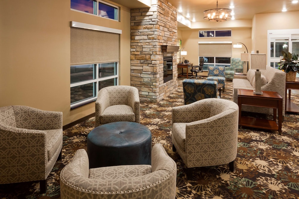 GrandStay Hotel and Suites