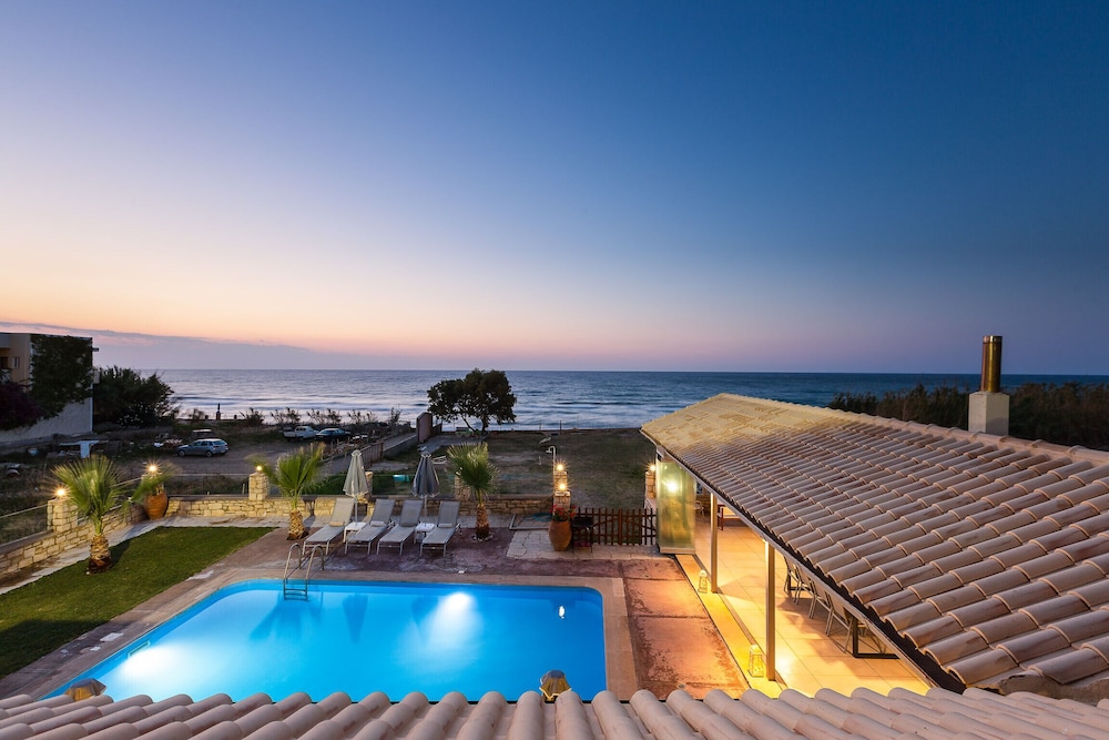 Golden Sand Beach Villa Villa