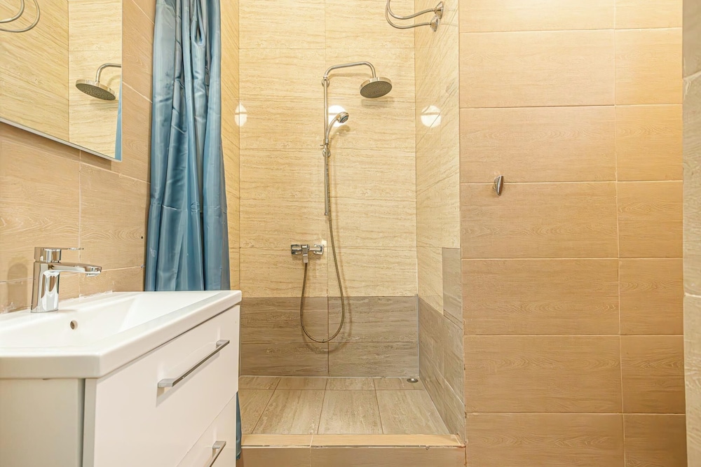 Comfort Flat for 3 Near Lugner City
