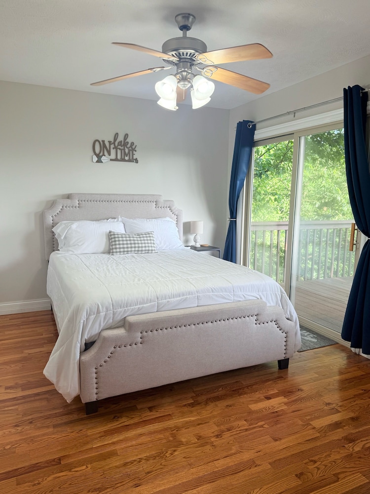 Lake It Easy 3 Level Home